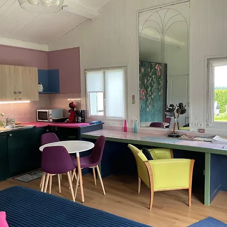 La Maison Bleue Issoire